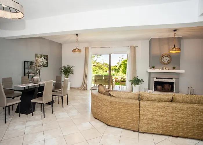 Gravanis Ir Villa