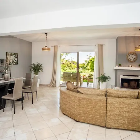 Gravanis Ir Villa