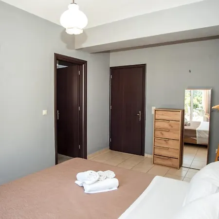 Gravanis Ir Pesádha